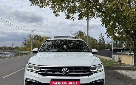 Volkswagen Tiguan II, 2020 год, 2 фотография