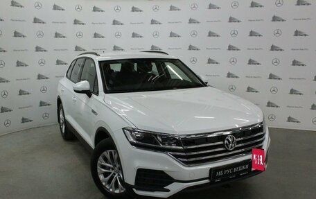 Volkswagen Touareg III, 2019 год, 5 595 000 рублей, 3 фотография