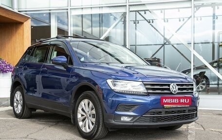 Volkswagen Tiguan II, 2020 год, 2 175 000 рублей, 3 фотография