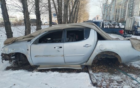 Mitsubishi L200 IV рестайлинг, 2008 год, 350 000 рублей, 2 фотография