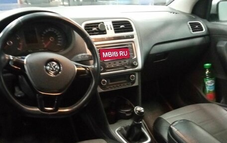 Volkswagen Polo VI (EU Market), 2015 год, 824 000 рублей, 4 фотография