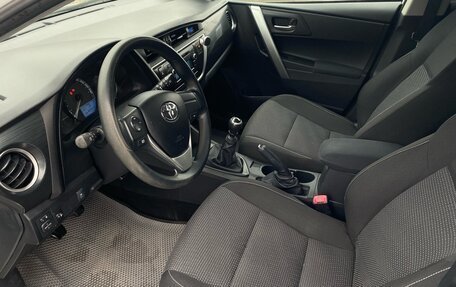 Toyota Auris II, 2013 год, 1 150 000 рублей, 7 фотография