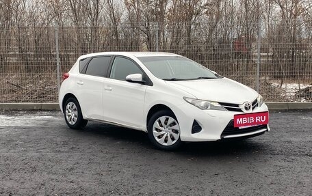 Toyota Auris II, 2013 год, 1 150 000 рублей, 3 фотография