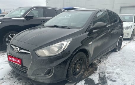 Hyundai Solaris II рестайлинг, 2012 год, 830 000 рублей, 4 фотография