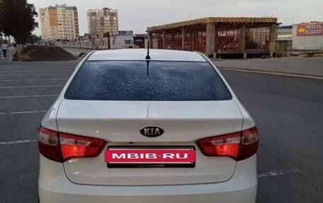 KIA Rio III рестайлинг, 2013 год, 905 000 рублей, 3 фотография