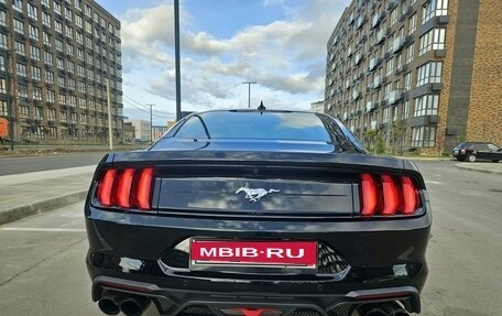 Ford Mustang VI рестайлинг, 2022 год, 3 700 000 рублей, 1 фотография