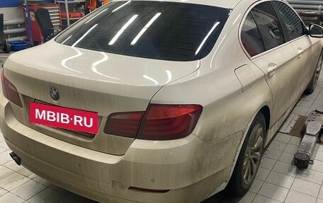 BMW 5 серия, 2012 год, 1 669 000 рублей, 3 фотография