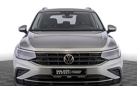 Volkswagen Tiguan II, 2021 год, 3 275 000 рублей, 2 фотография