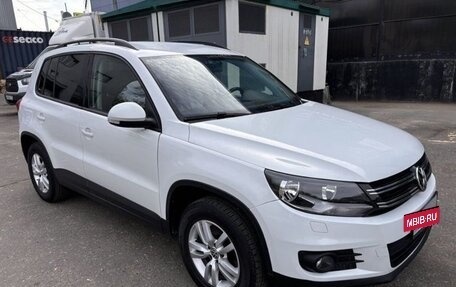 Volkswagen Tiguan I, 2014 год, 1 350 000 рублей, 10 фотография