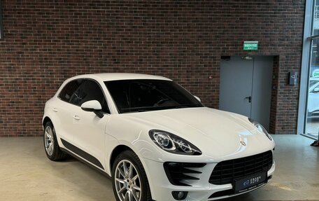 Porsche Macan I рестайлинг, 2014 год, 3 450 000 рублей, 2 фотография