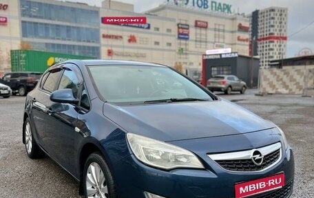 Opel Astra J, 2012 год, 620 000 рублей, 1 фотография