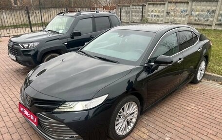 Toyota Camry, 2021 год, 3 447 000 рублей, 1 фотография