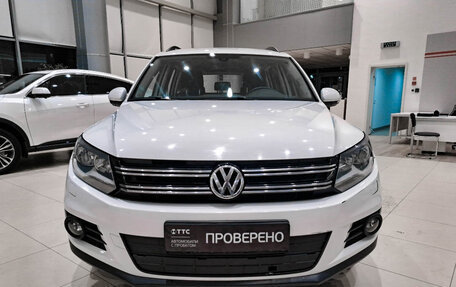 Volkswagen Tiguan I, 2016 год, 2 220 000 рублей, 2 фотография