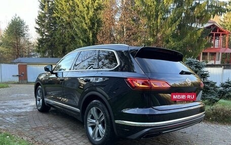 Volkswagen Touareg III, 2018 год, 5 490 000 рублей, 5 фотография