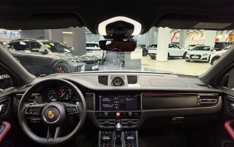 Porsche Macan I рестайлинг, 2023 год, 8 750 000 рублей, 10 фотография