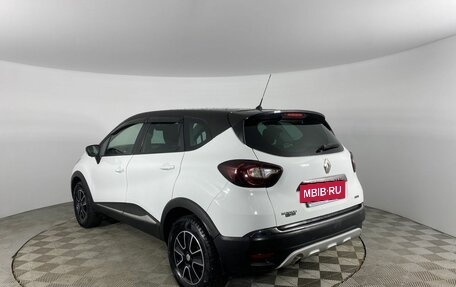 Renault Kaptur I рестайлинг, 2018 год, 1 799 000 рублей, 7 фотография