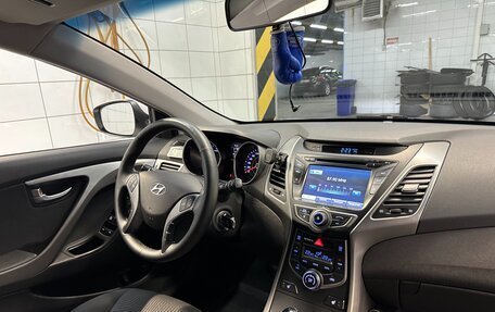 Hyundai Elantra V, 2015 год, 1 190 000 рублей, 12 фотография