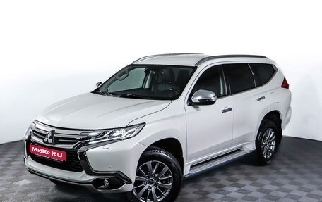 Mitsubishi Pajero Sport III рестайлинг, 2017 год, 3 349 000 рублей, 28 фотография