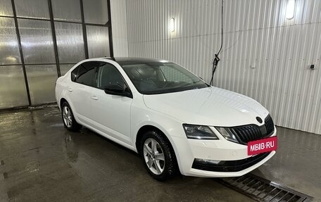 Skoda Octavia, 2017 год, 1 850 000 рублей, 3 фотография