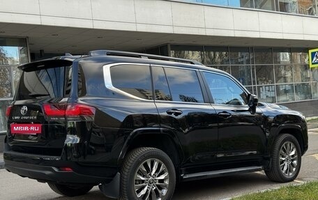 Toyota Land Cruiser, 2023 год, 11 500 000 рублей, 3 фотография