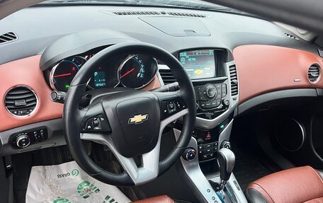 Chevrolet Cruze II, 2011 год, 1 000 000 рублей, 9 фотография