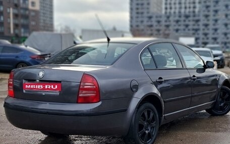 Skoda Superb III рестайлинг, 2004 год, 480 000 рублей, 2 фотография