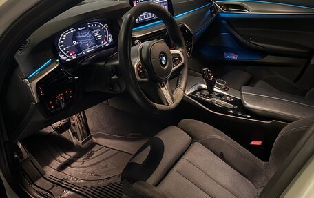 BMW 5 серия, 2019 год, 4 800 000 рублей, 11 фотография