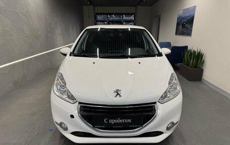 Peugeot 208 II, 2014 год, 849 000 рублей, 2 фотография