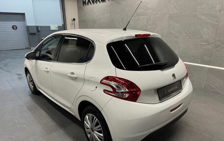 Peugeot 208 II, 2014 год, 849 000 рублей, 6 фотография