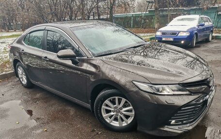 Toyota Camry, 2019 год, 3 390 000 рублей, 14 фотография