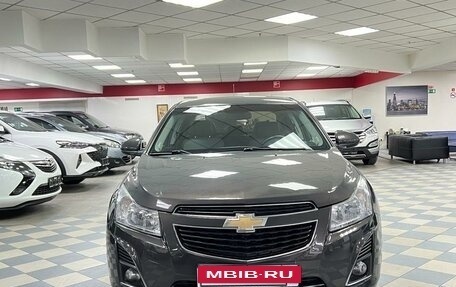 Chevrolet Cruze II, 2013 год, 985 000 рублей, 3 фотография