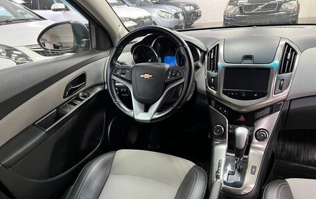 Chevrolet Cruze II, 2013 год, 985 000 рублей, 13 фотография