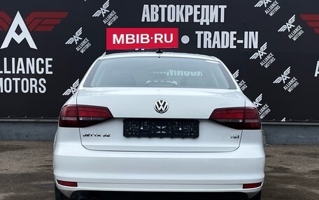 Volkswagen Jetta VI, 2017 год, 1 795 000 рублей, 6 фотография