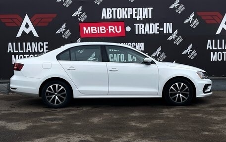 Volkswagen Jetta VI, 2017 год, 1 795 000 рублей, 10 фотография