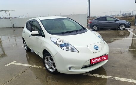 Nissan Leaf I, 2012 год, 670 000 рублей, 4 фотография