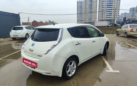 Nissan Leaf I, 2012 год, 670 000 рублей, 7 фотография