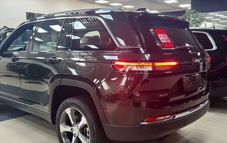 Jeep Grand Cherokee, 2023 год, 9 500 000 рублей, 6 фотография