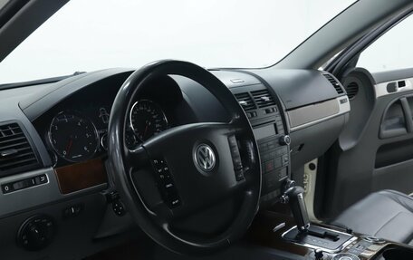 Volkswagen Touareg III, 2010 год, 1 255 000 рублей, 10 фотография