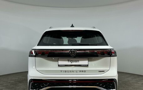 Volkswagen Tiguan, 2024 год, 6 500 000 рублей, 4 фотография