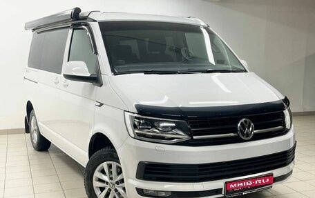 Volkswagen California T6, 2016 год, 6 750 000 рублей, 3 фотография