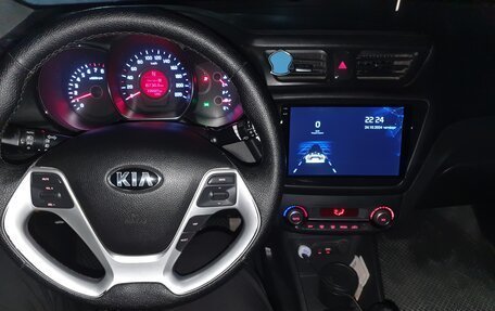 KIA Rio III рестайлинг, 2015 год, 880 000 рублей, 8 фотография