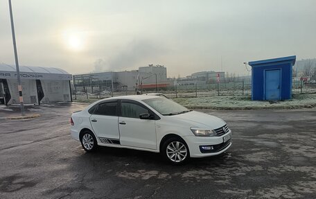 Volkswagen Polo VI (EU Market), 2016 год, 600 000 рублей, 2 фотография