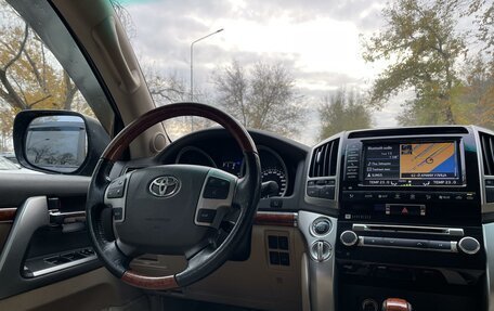 Toyota Land Cruiser 200, 2012 год, 3 300 000 рублей, 14 фотография