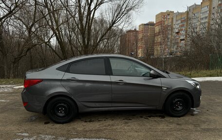 Hyundai Solaris II рестайлинг, 2016 год, 990 000 рублей, 5 фотография