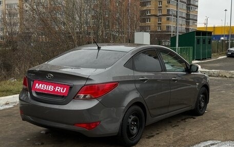 Hyundai Solaris II рестайлинг, 2016 год, 990 000 рублей, 7 фотография