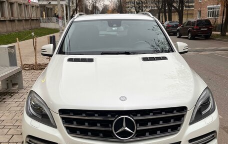 Mercedes-Benz M-Класс, 2012 год, 2 750 000 рублей, 7 фотография