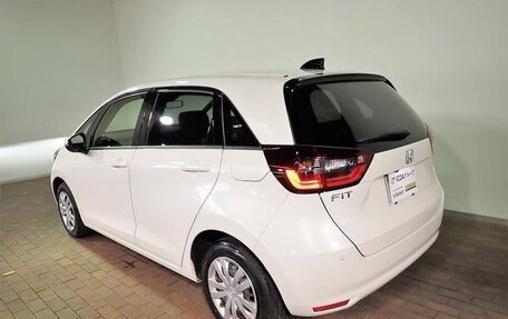 Honda Fit, 2021 год, 1 150 000 рублей, 5 фотография