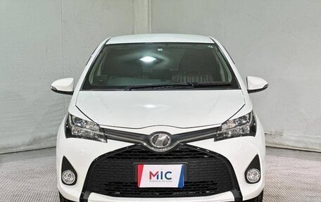 Toyota Vitz, 2014 год, 830 000 рублей, 2 фотография