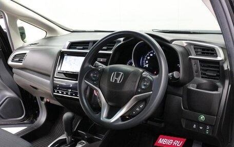 Honda Fit III, 2017 год, 1 040 000 рублей, 14 фотография