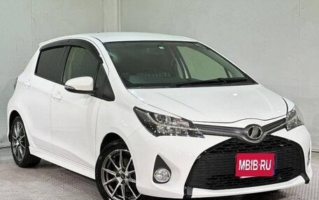 Toyota Vitz, 2014 год, 830 000 рублей, 3 фотография